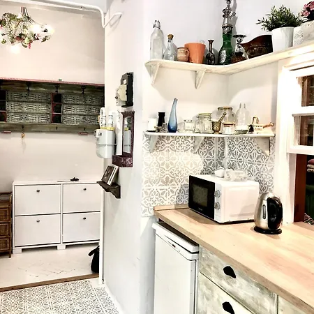 Szentkiralyi Art Studio *